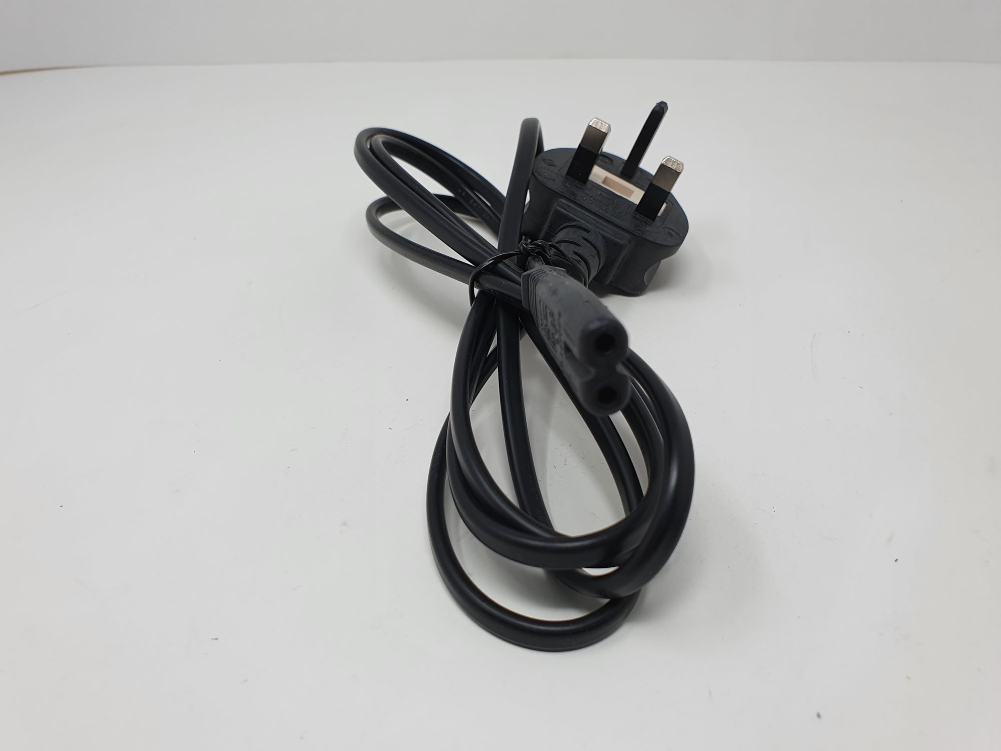 Mains Power Cable UK PLUG Figure 8 2PIN For Laptop DVD RADIO PS3 PS4 PS5