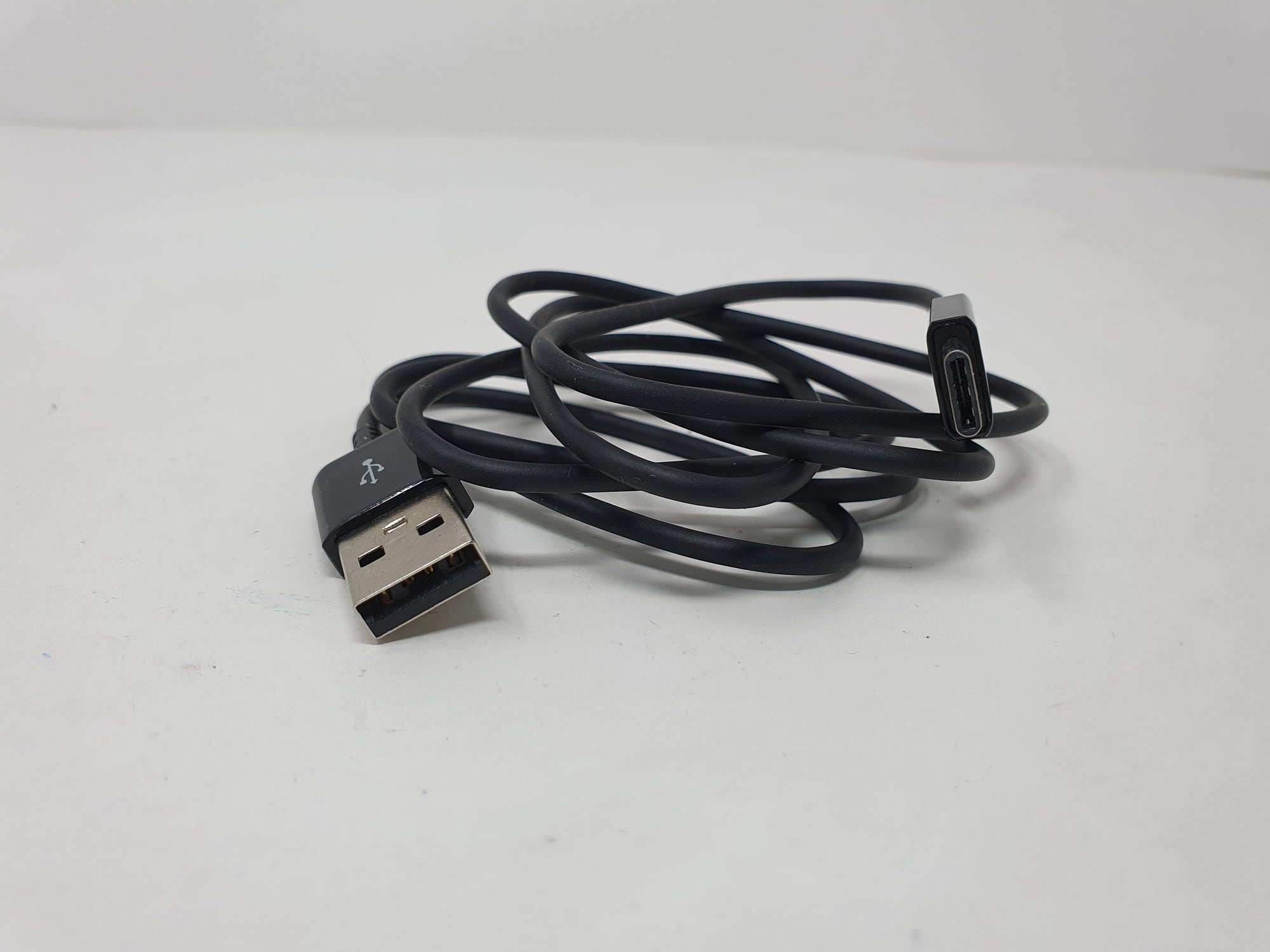 SONY PS5 C-type USB Charge & Play Cable for PlayStation 5 Controller CFI-ZCT1W