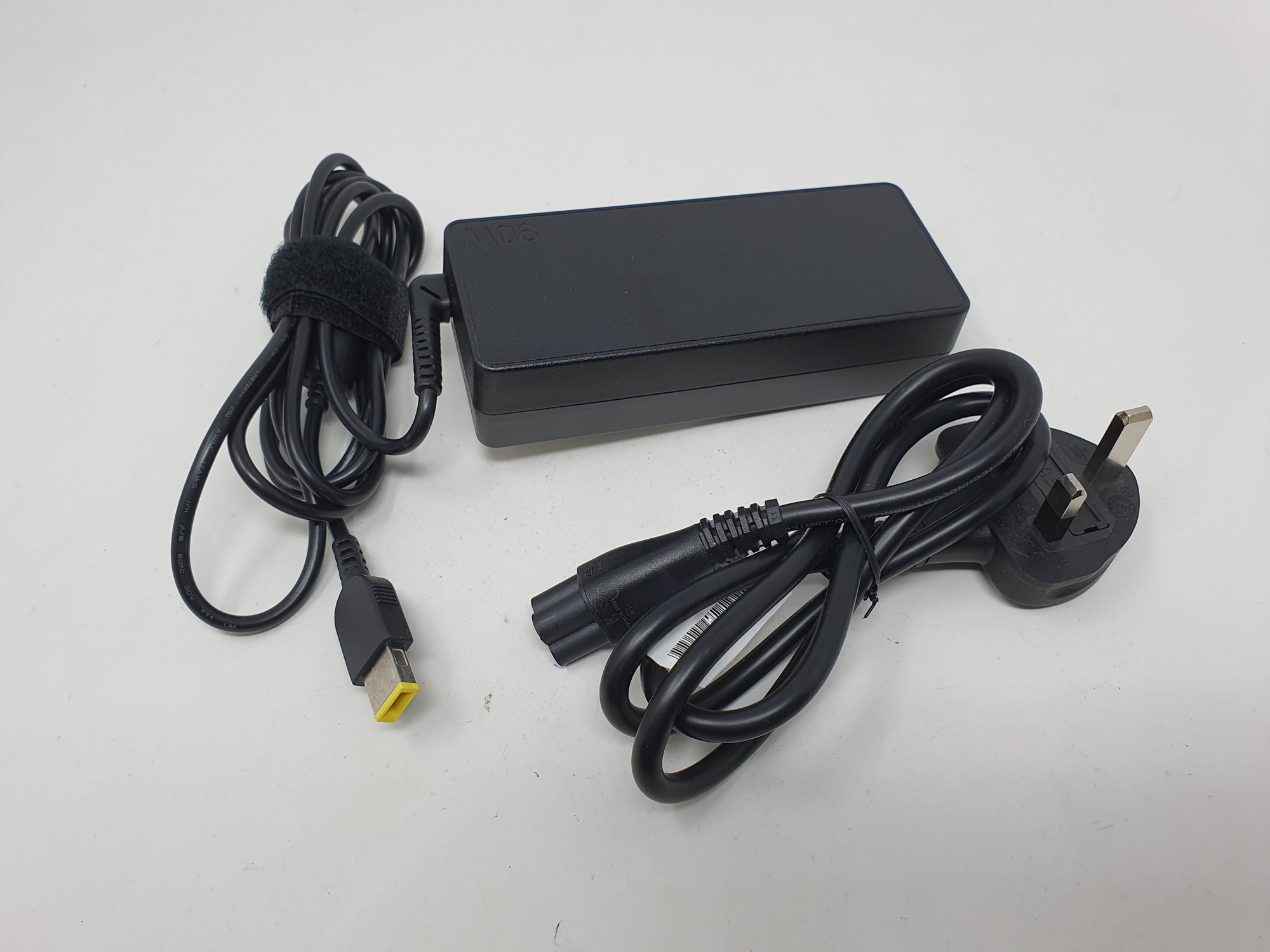Lenovo Laptop Charger Power Supply Adapter 20V 4.5A 90W