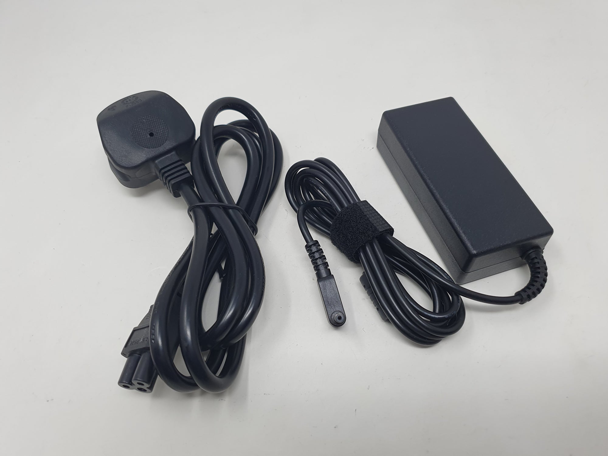 ASUS Laptop Charger Power Supply Adapter 19V 1.75A 33W